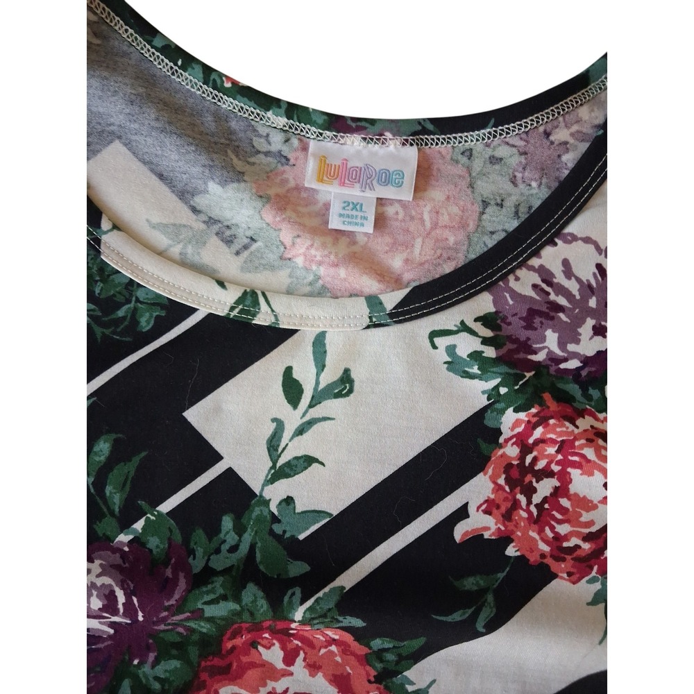 LuLaRoe JESSIE Swing Dress Black & White Flower Short Sleeve Women Size 2XL #005 - Picture 3 of 6